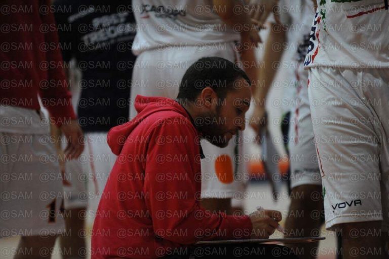 BASKET – IACOPO IELASI, UN COACH ISCHITANO IN SERIE A1 FEMMINILE!