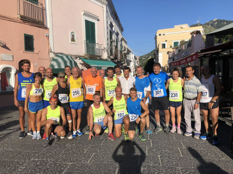 32° SCALATA S.MARIA AL MONTE, LA TRADIZIONE CONTINUA ANCHE NELLO SPORT