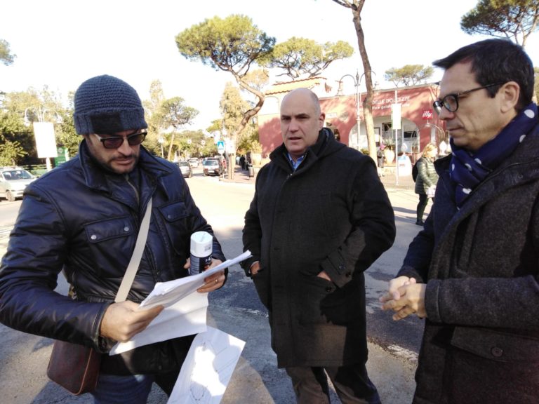 ISCHIA. LAVORI PIAZZA DEGLI EROI, STAMATTINA IL SOPRALLUOGO DELL’AMMINISTRAZIONE