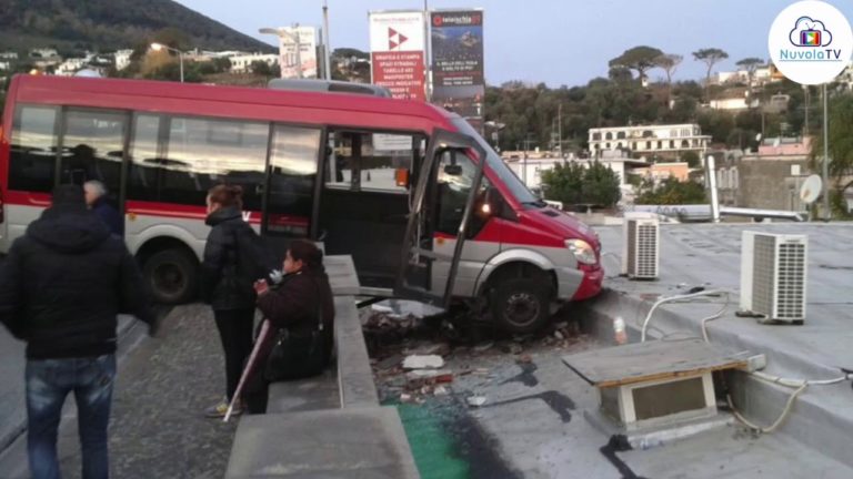 EAV BUS, TRAGEDIA SFIORATA PER UN GUASTO