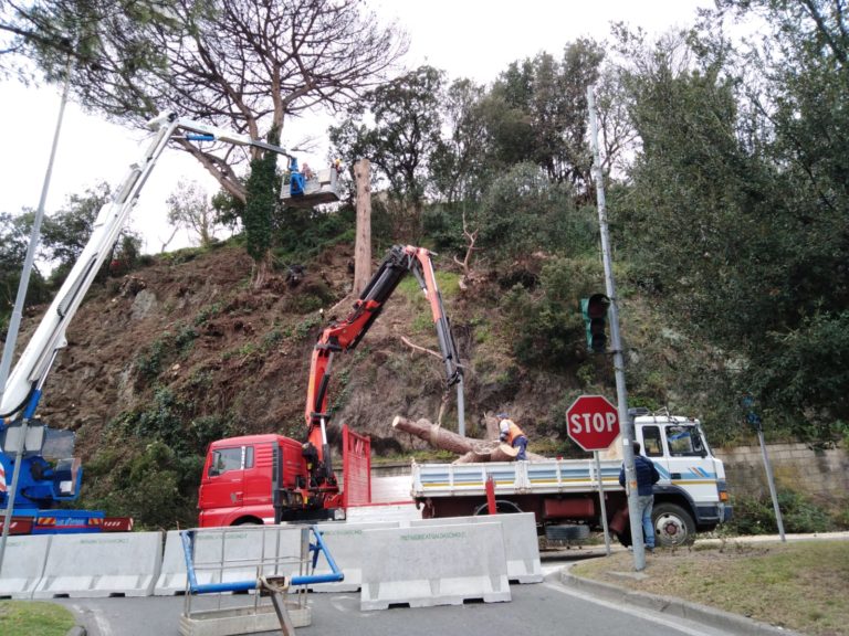 ISCHIA, LAVORI IN ZONA SEMAFORI: WEEKEND DI DISAGI