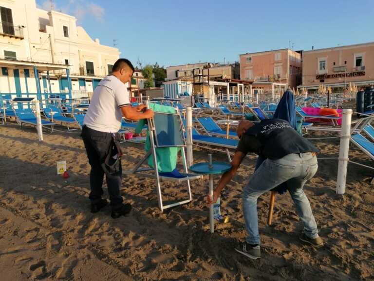 OPERAZIONE SPIAGGE LIBERE: SEQUESTRATI 40 OMBRELLONI