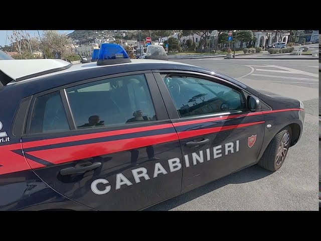 ISCHIA, ARRESTATO CORRIERE DELLA DROGA