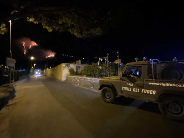 FORIO: FIAMME ALTE A MONTECORVO