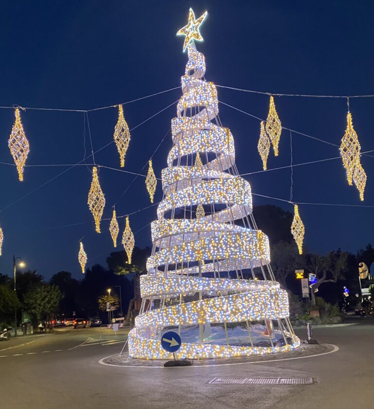 AI NASTRI DI PARTENZA IL NATALE A ISCHIA