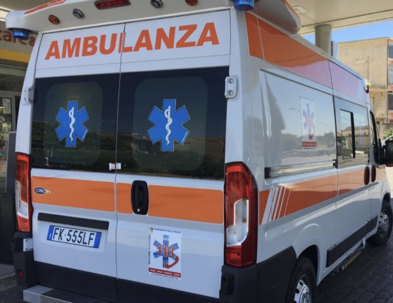 TROVATO MORTO ALLA CHIAIA, SUICIDIO A FORIO