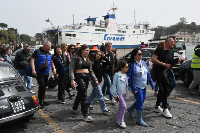 Ischia, oltre 33.000 arrivi nel ponte pasquale