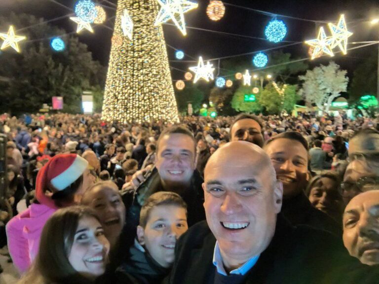 Si accendono le luci, parte il Natale made in Ischia